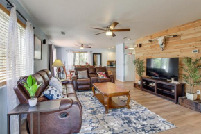 Pinetop-Lakeside Home with Deck Hike, Fish and Unwind